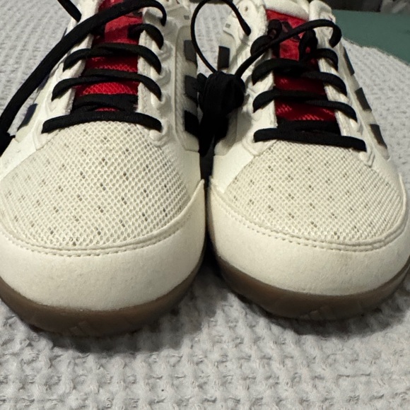 NWOT ADIDAS Predator Pro In White, ivory, red and Black Indoor soccer Shoes 7.5 - Picture 12 of 12